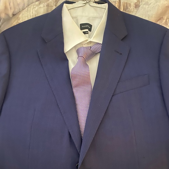 Emporium Armani G Line Suit. Wore once for a wedding. Extraordinary suit. - Picture 3 of 3